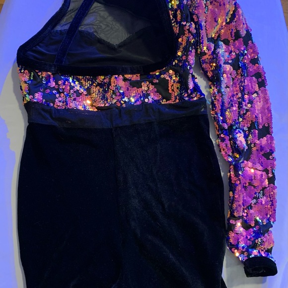 Sequined Velour Ice Skating Romper - Picture 2 of 3